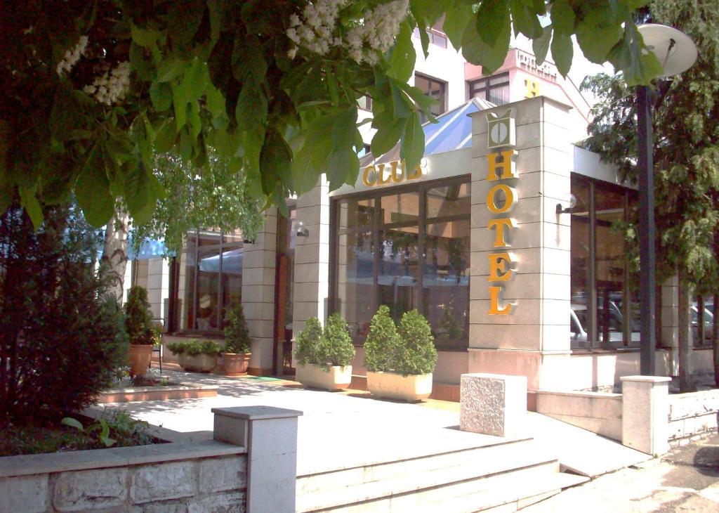 Hotel Dinara Livno Phòng bức ảnh